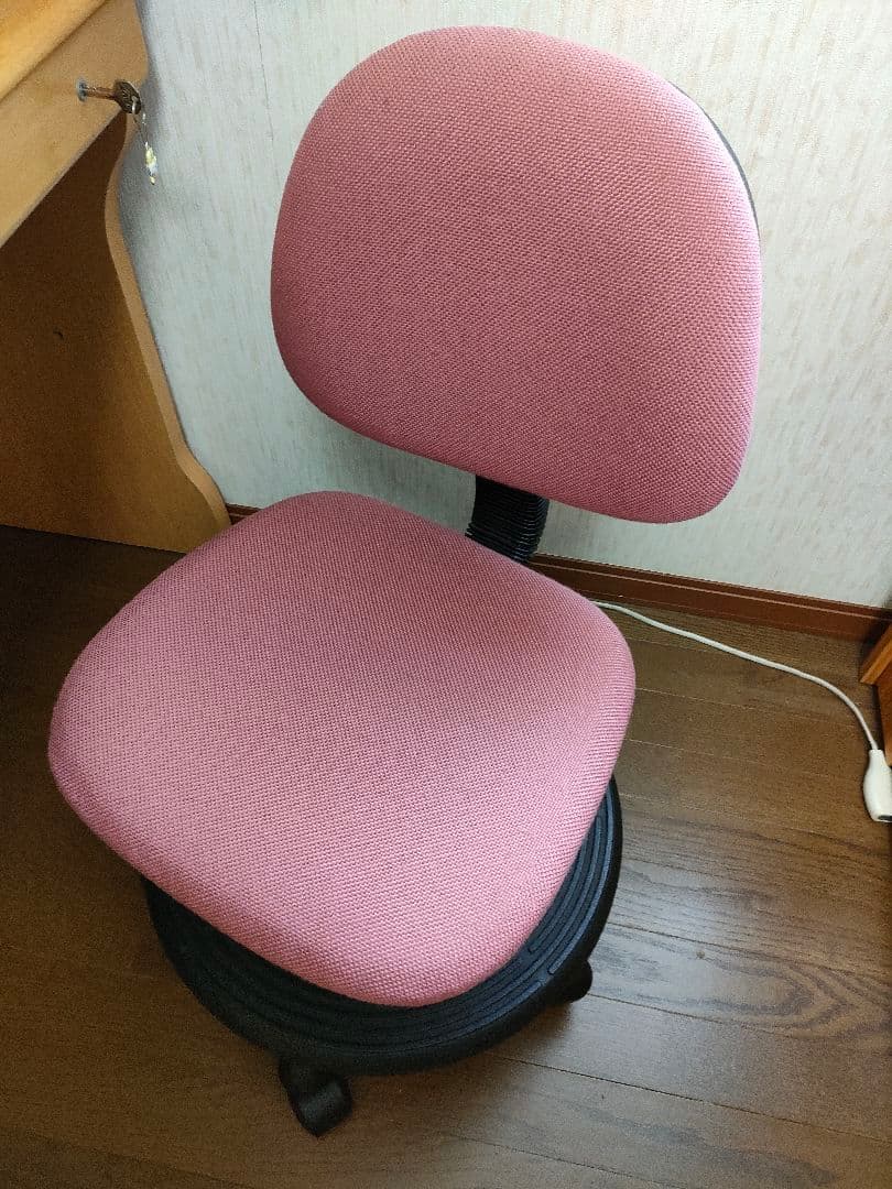 りんごくろがね工作所　学習机