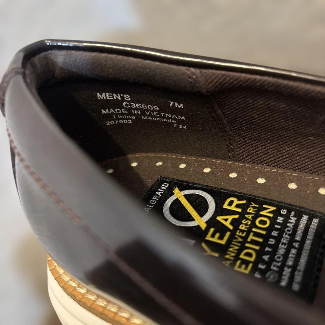 極美品　COLEHAAN タッセルローファー 茶色25.0CM