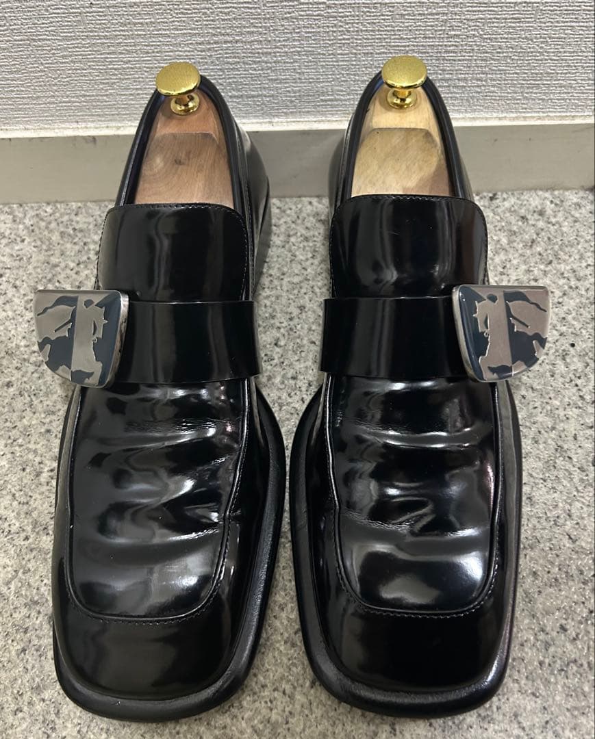 burberry 24ss シールド ローファー