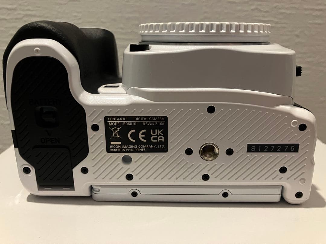 チ*プ様 PENTAX ペンタックス　KF デジタル一眼レフカメラ ホワイト