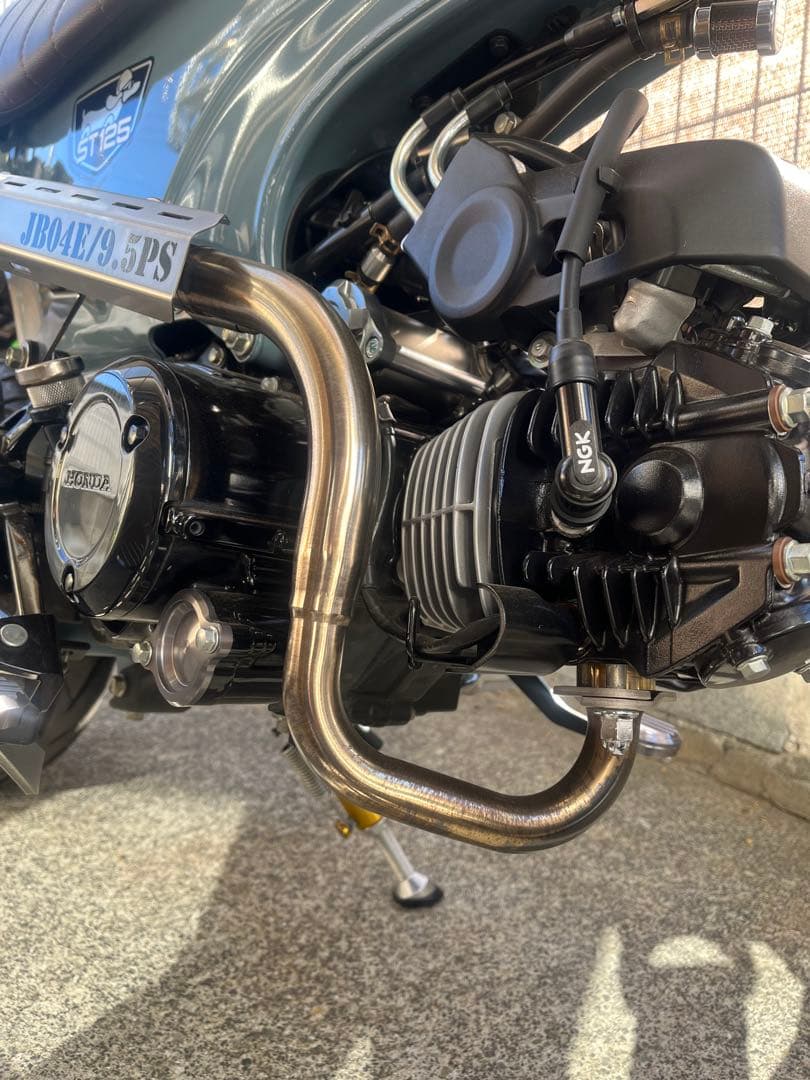 JB04-ダックス125マフラー　モリワキラフギア