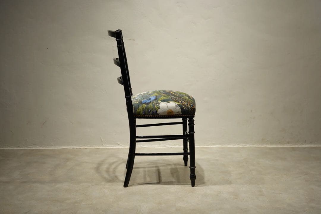 ナポレオンチェア　サロンチェア　椅子　シノワズリ　フランス　アンティーク　孔雀