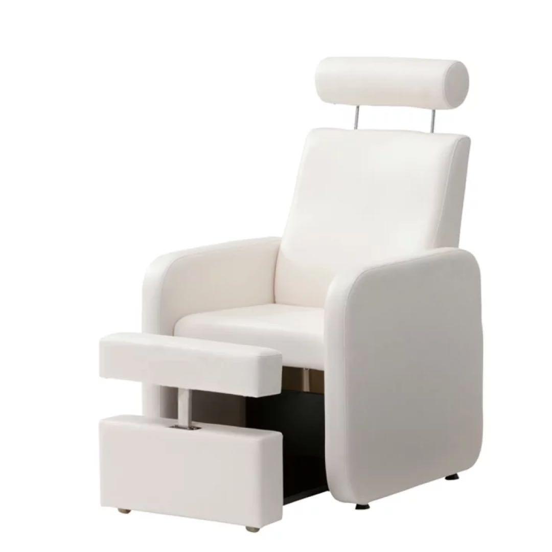 ネイル　アイラッシュ　マツエク　ソファ　チェア　リクライニングチェア