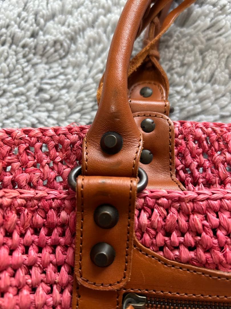 バレンシアガ カゴバッグ ピンク