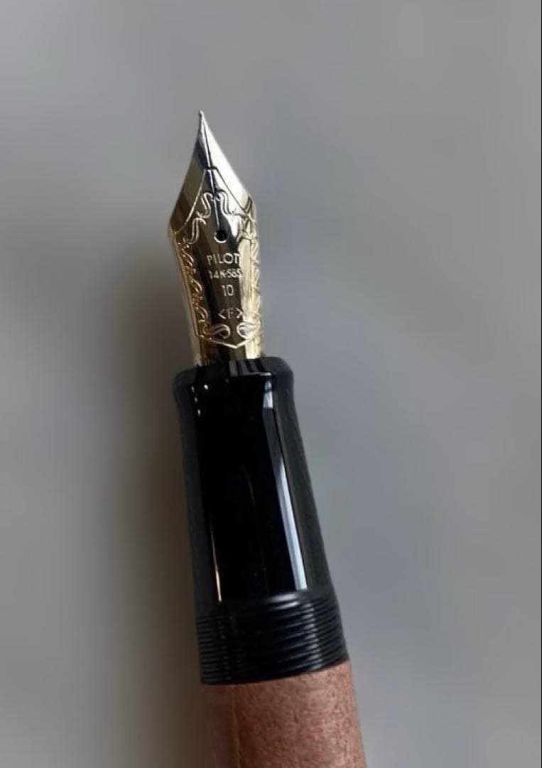 パイロット　木製 万年筆 ブラウン　カスタム　アート　カエデ　ジャパン　14k