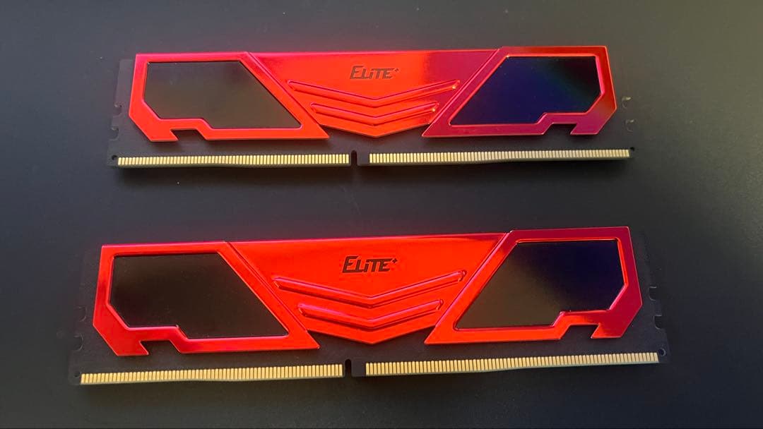 TEAMGROUP DDR4 3200MHz 16GB (8GBx2枚)