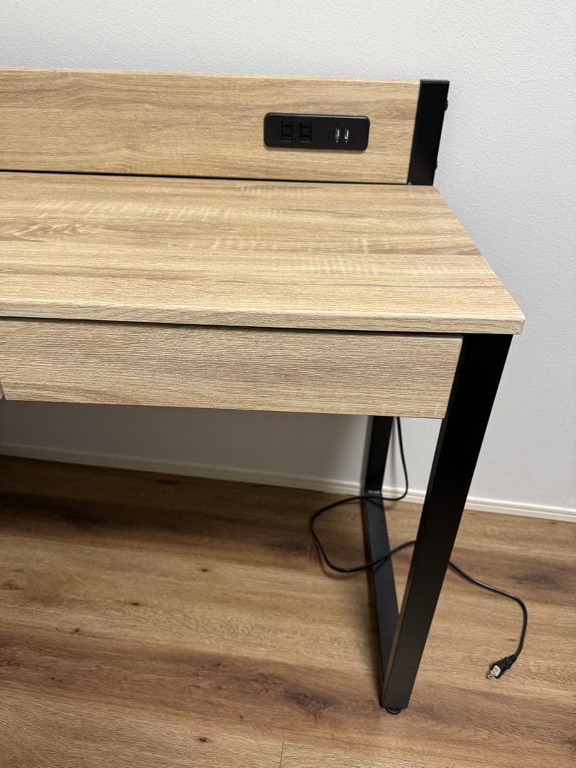 木目調パソコンデスク USBポート付き