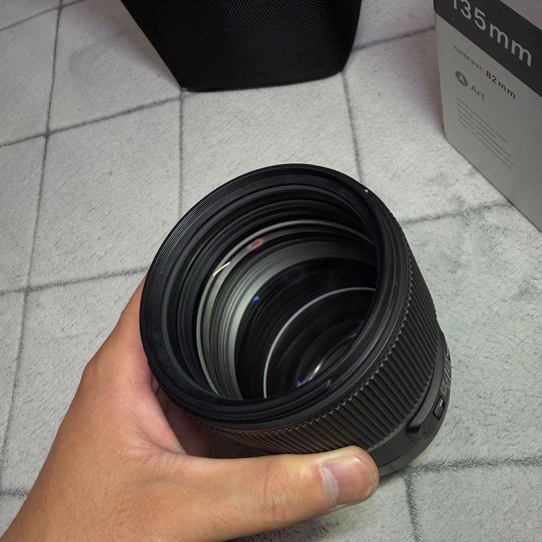 SIGMA 135mm F1.8 DG 単焦点レンズ