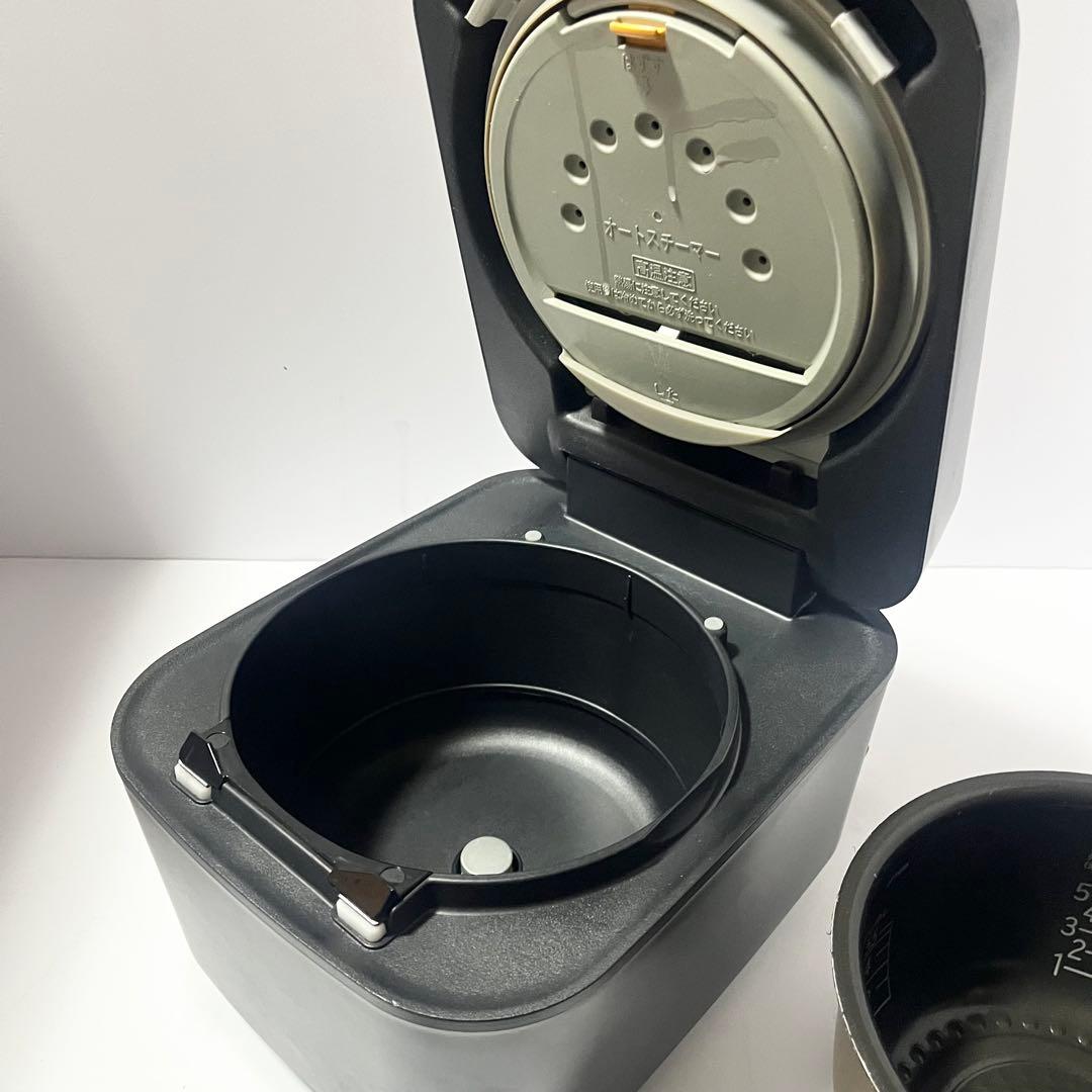 【きゃる】HITACHI RZ-V100GM 圧力&スチームジャー炊飯器