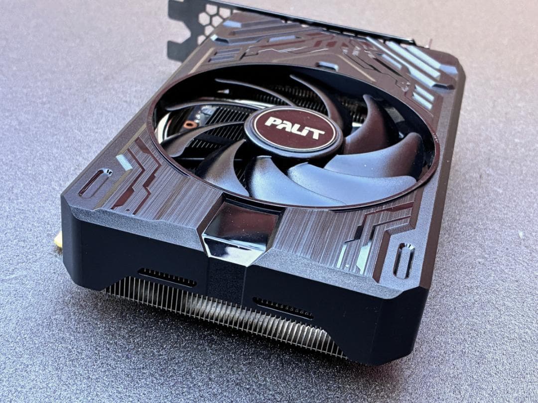 グラフィックボード・グラボ・ビデオカード PALIT GeForce RTX 4060 Ti 8GB