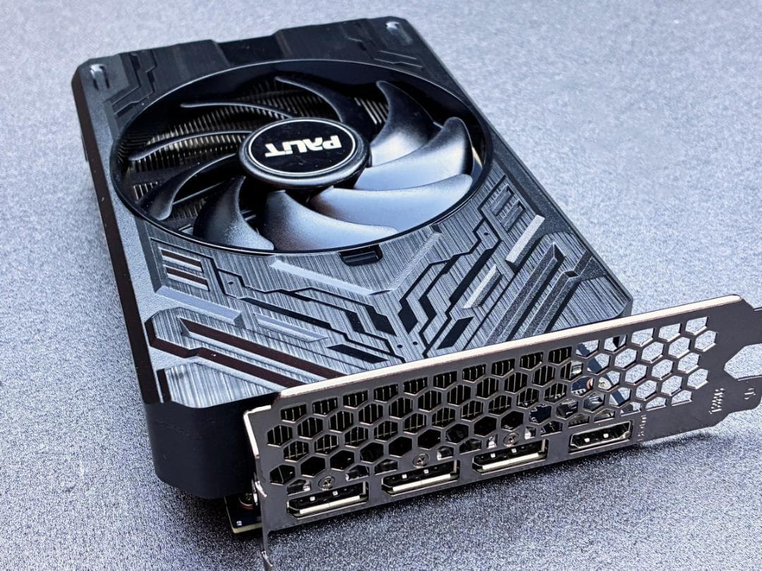 グラフィックボード・グラボ・ビデオカード PALIT GeForce RTX 4060 Ti 8GB