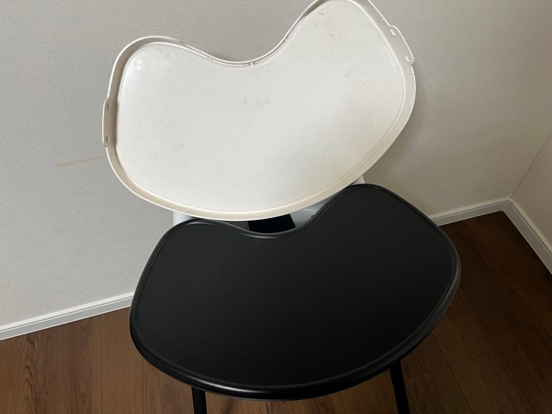 【廃盤品】ベビービョルン　ハイチェア ホワイト　ハーネス付き