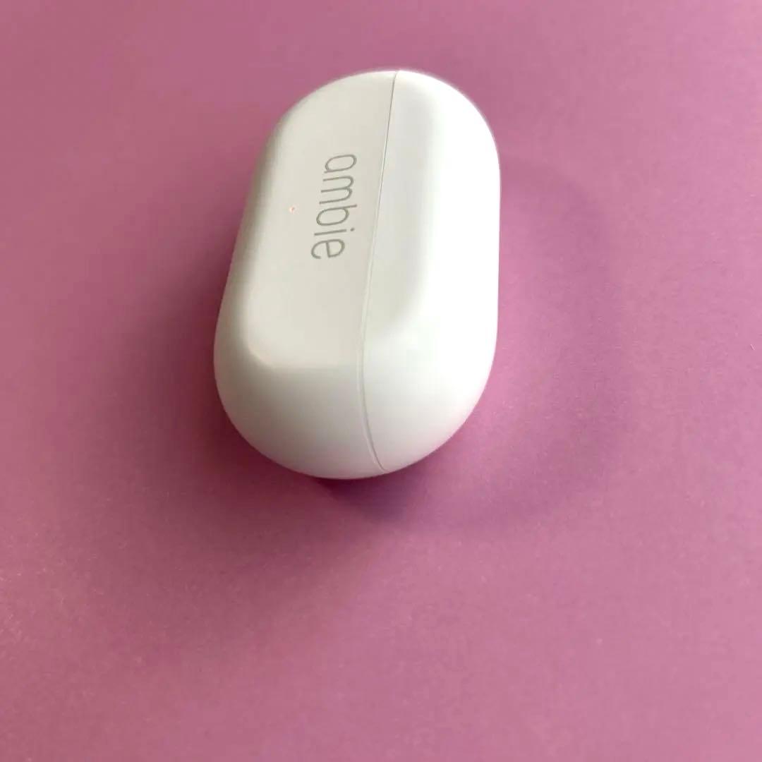 ambie ワイヤレスイヤホン ホワイト　超美品です
