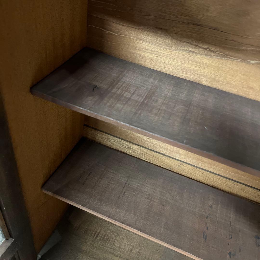 アンテーク様 木製キャビネット ガラス扉付き 引き出し2つ