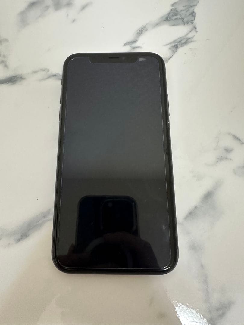 iPhone11(ブラック)本体　訳あり