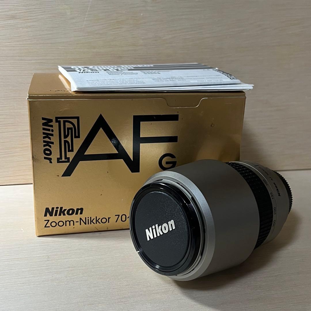 Nikon ズームレンズ