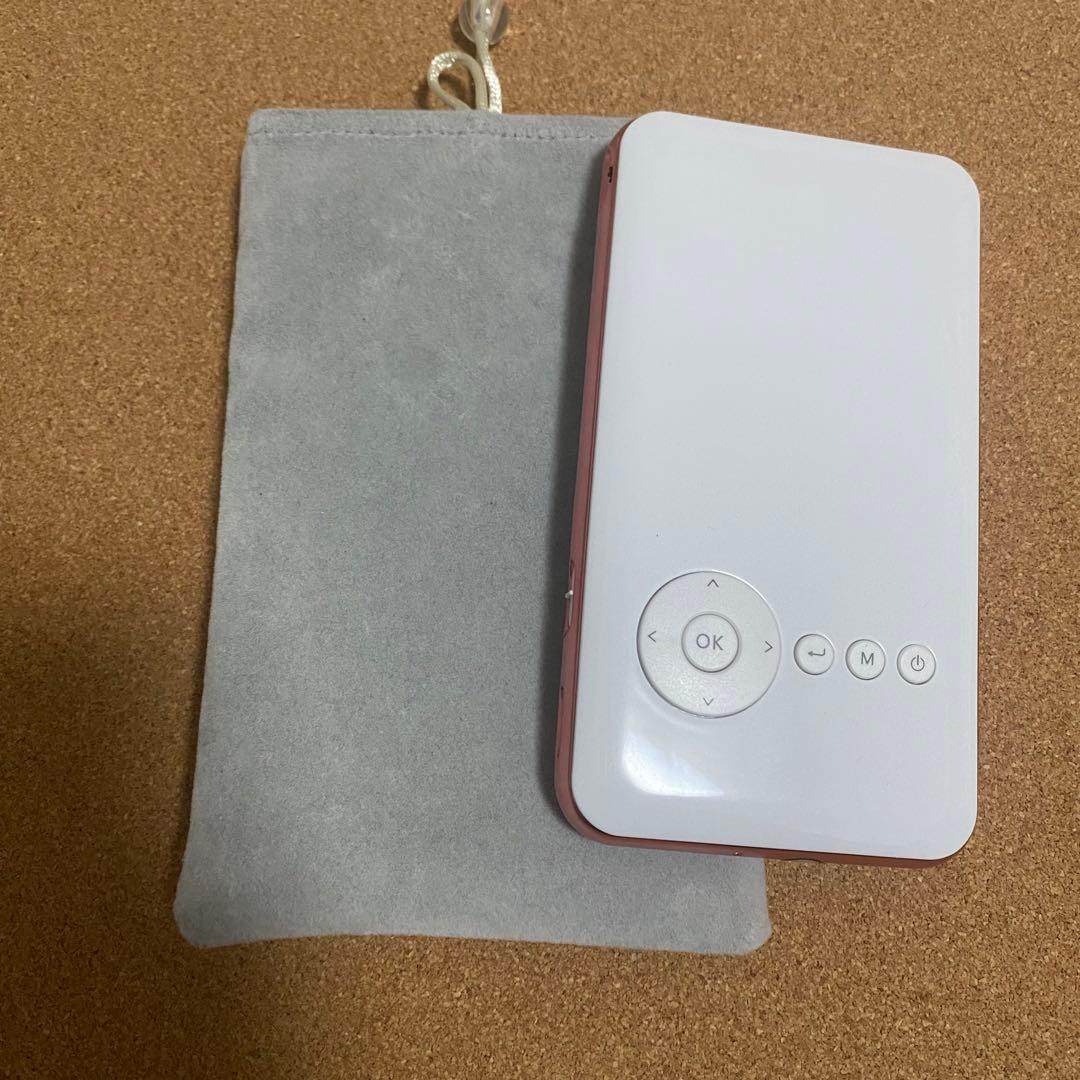 プロジェクター　KABENI