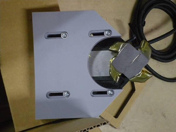 フロア貼り増しの必需品！入隅カッター ホースカバーと同梱で200円値引