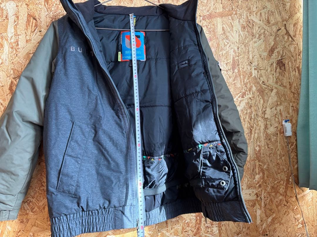 BURTON フード付きジャケット グレー/オリーブ　ジュニアM136-147