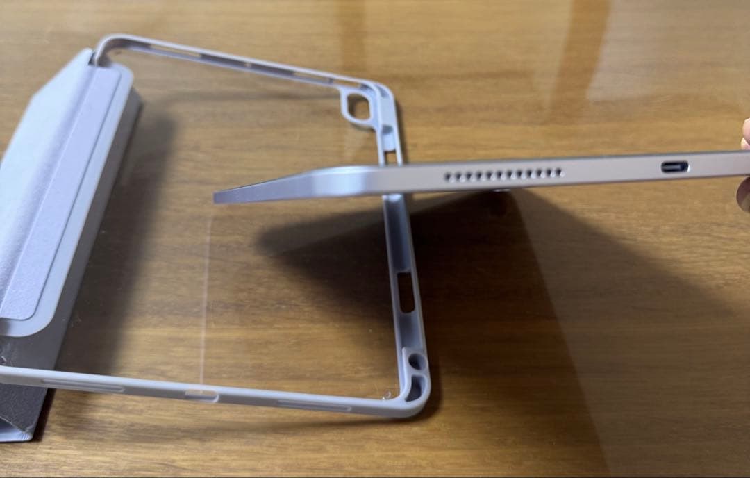 iPad Air6 11inch M2 Wi-Fi ２５６GB　純正フォリオ付き