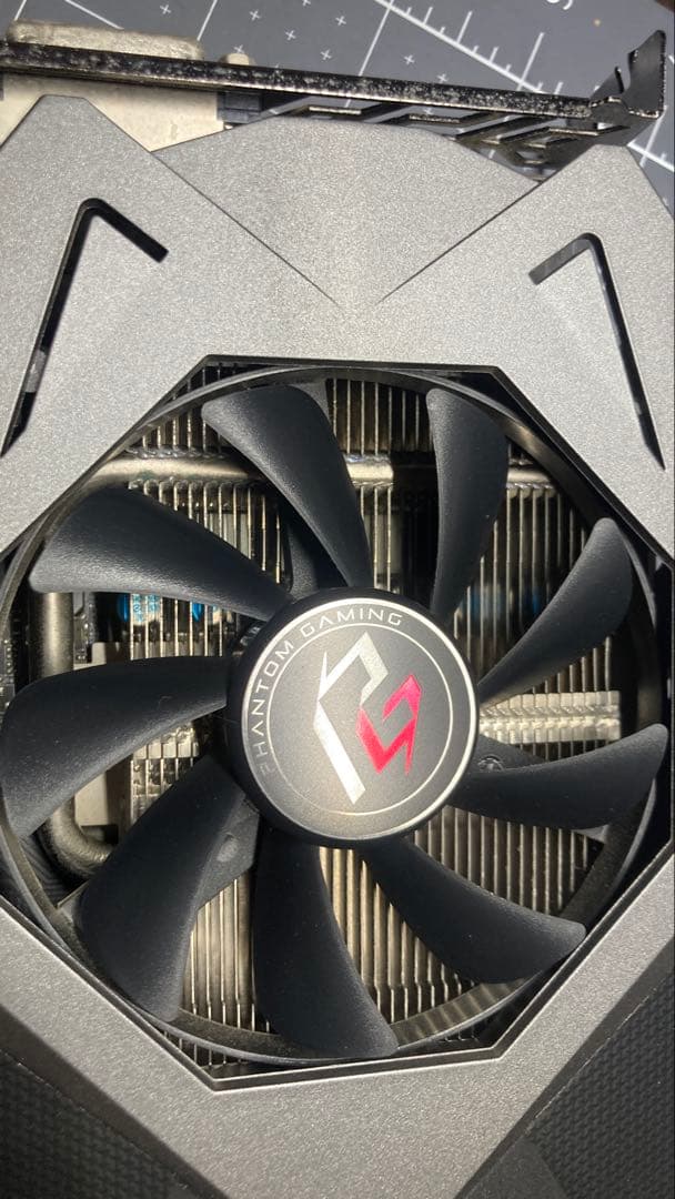 ASRock デュアルファングラフィックボード　RADEON RX590 8GB