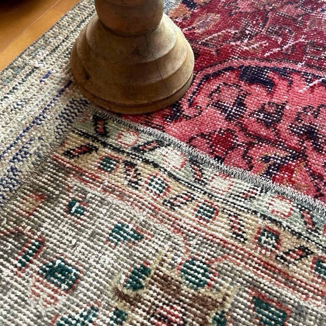 55×86 パッチワーク　グレイボタニカル　深み赤　トルコヴィンテージラグ