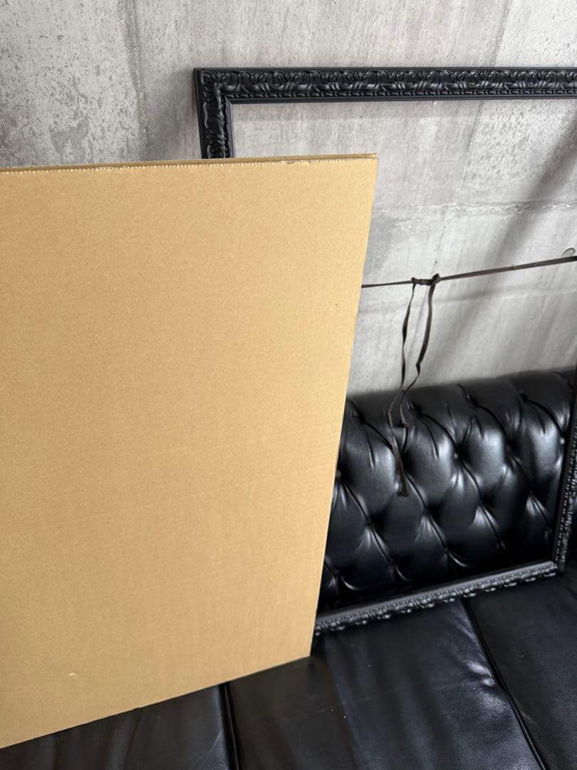 絵　ポスターアンティーク大きい額縁Ａ１ 金色装飾フレーム プラスチックガラス付き