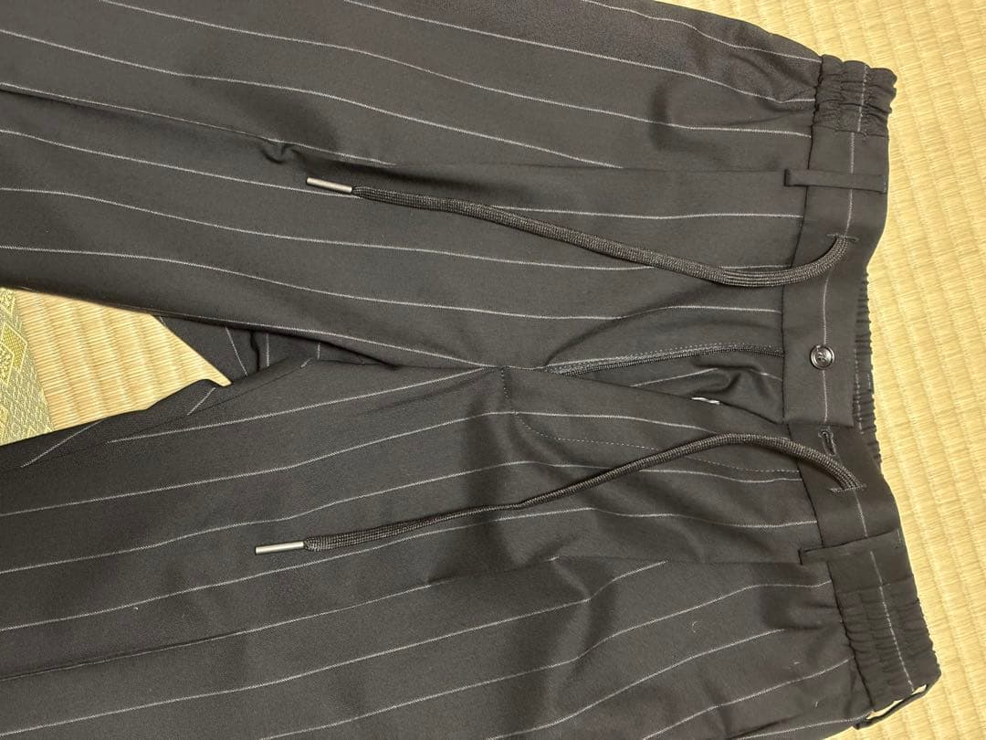 TAGLIATORE ストライプスーツ　ダークグレー