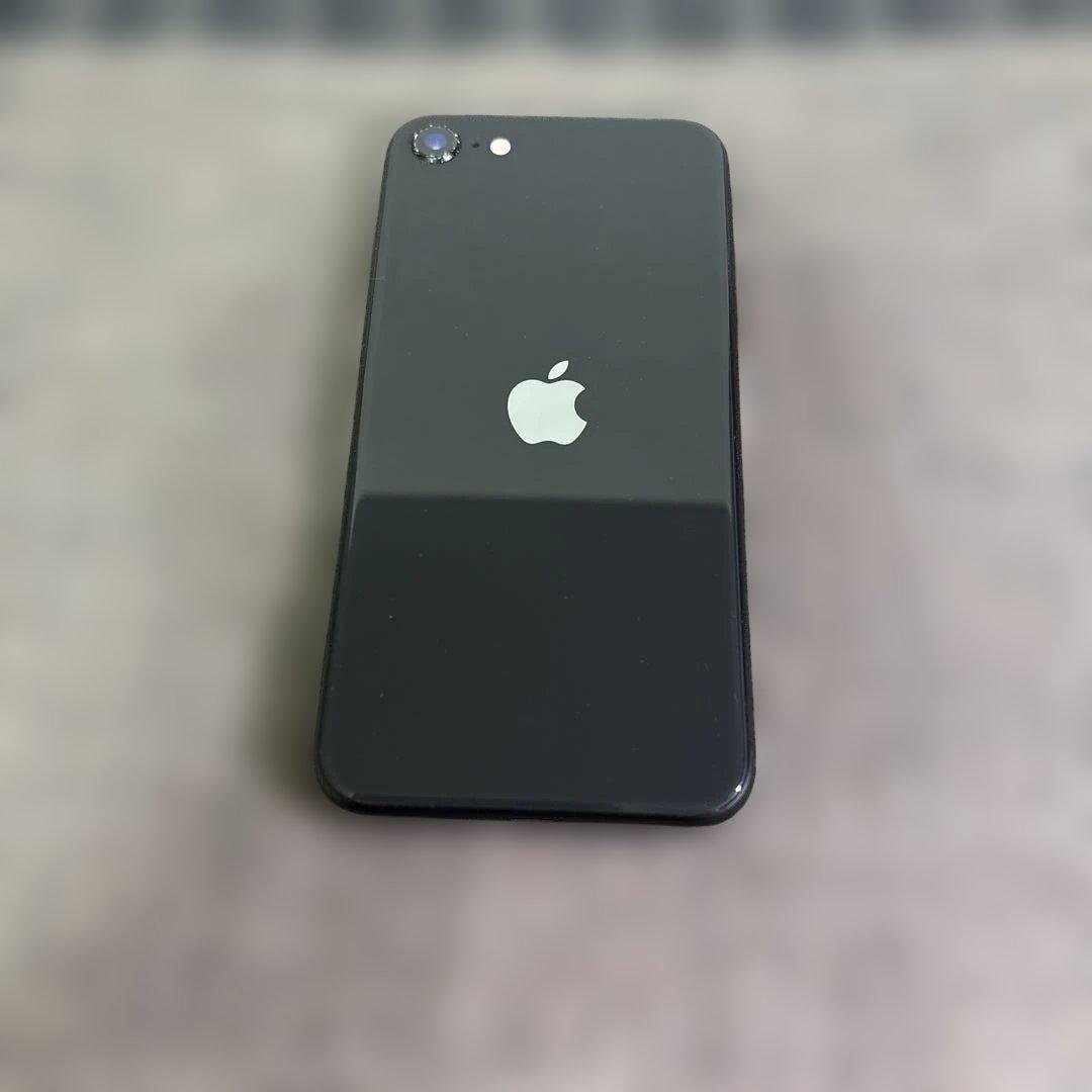 ※ジンApple iPhone SE 第二世代 ブラック SIMフリー