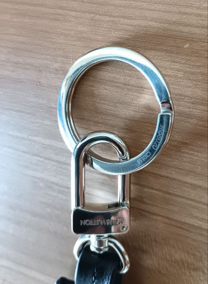 LOUIS VUITTON ルイヴィトン　ポルトクレ・クロッシュクレ　キーリング