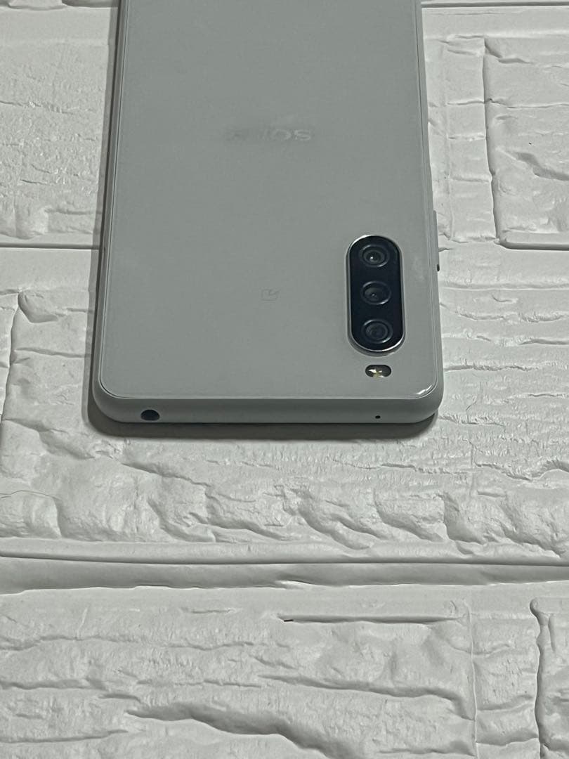 【美品】Xperia10iii ホワイト simフリー