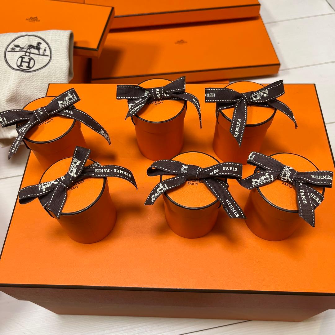 Hermesボックス、袋、リボン
