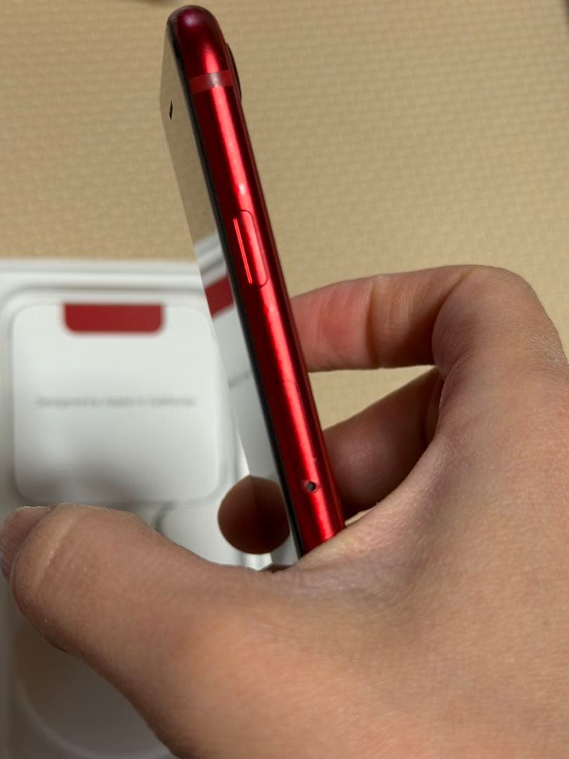 タイムセール‼️Apple iPhone SE (第3世代) (RED)