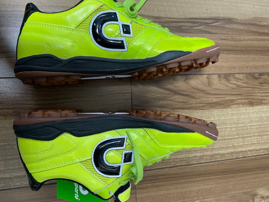 フットサルシューズ　デスポルチ　24.0cm