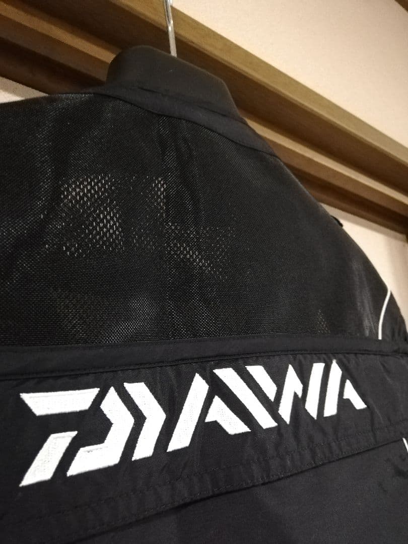 ダイワ DAIWA DV-3023 ショートフィッシングベスト　新品