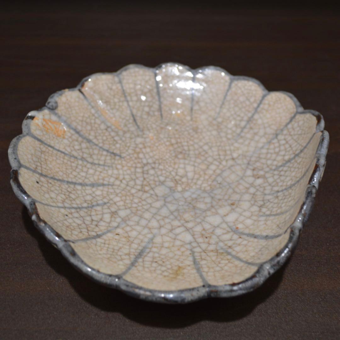 絵瀬戸　菊花型皿