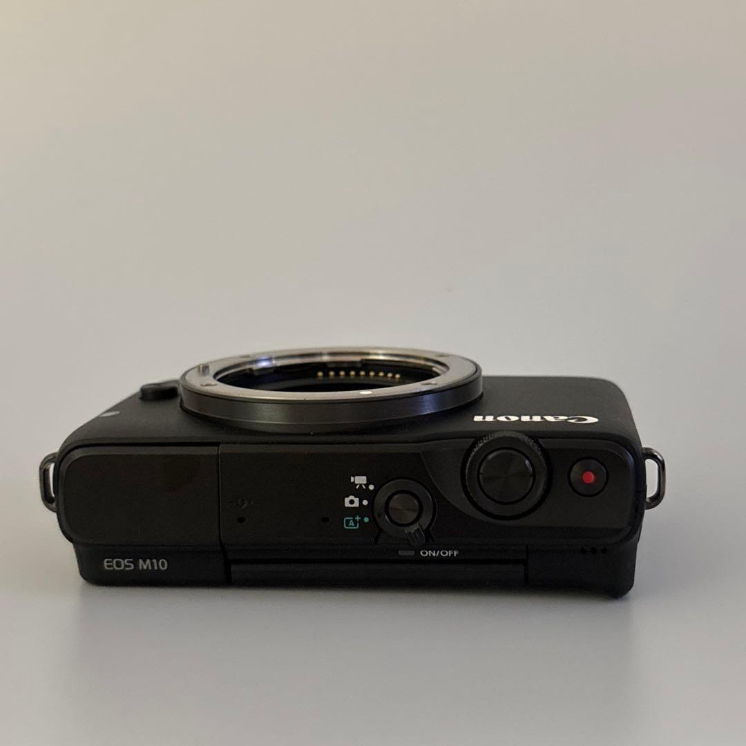 Canon キヤノンEOS M10