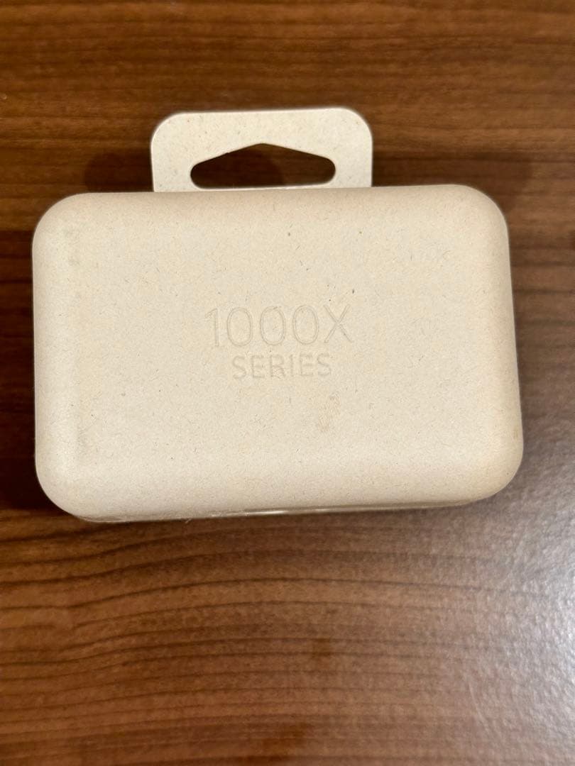 ソニー　フルワイヤレスイヤホン　ブラック　WF-1000XM4