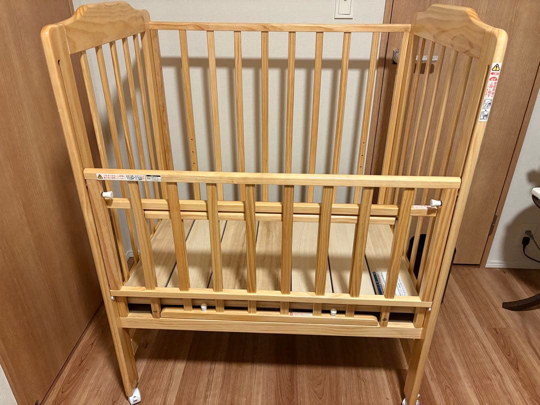 まろん　直接引き取り　カトージ　ミニサイズベビーベッド 60x90cm