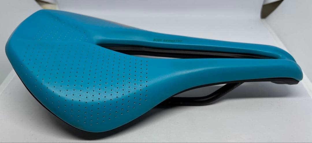 Specialized スペシャライズド Power Expert 143ブルー