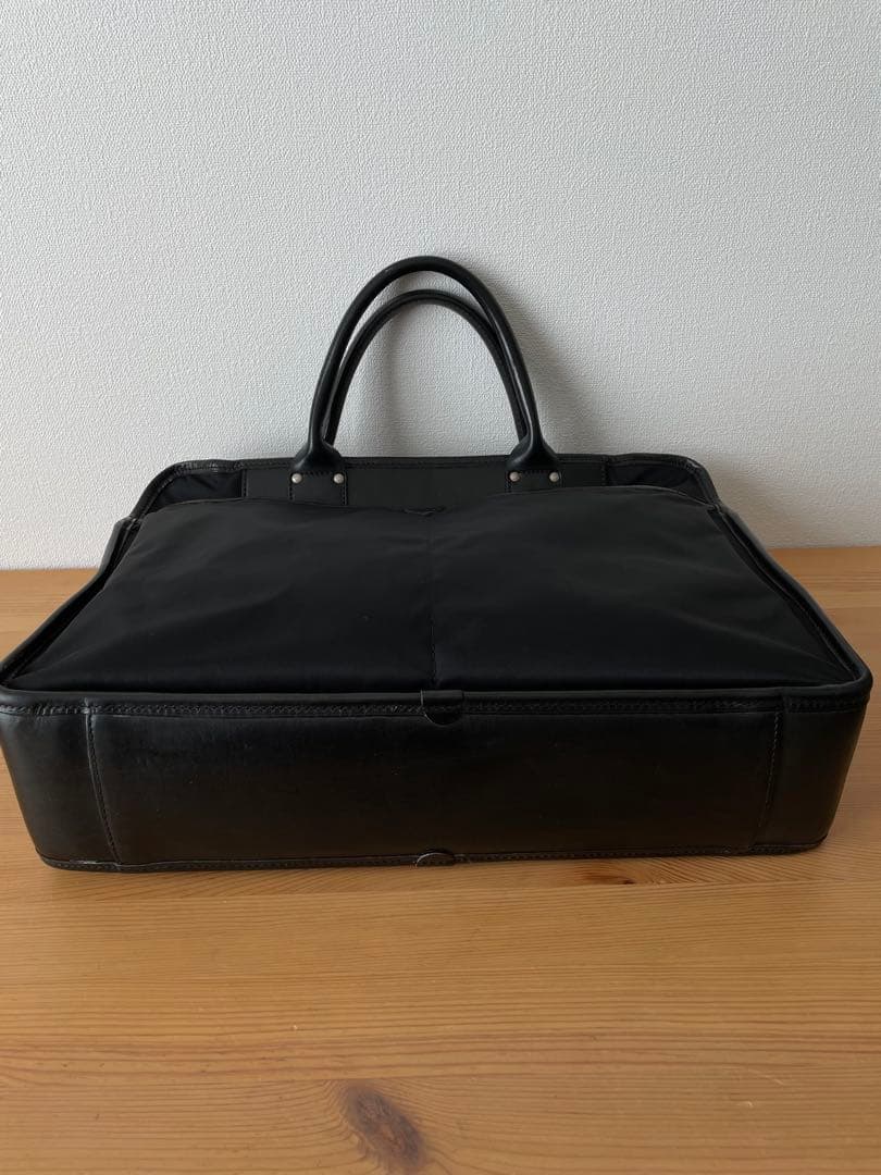 フェリージ 定番ビジネスバッグ 8637/2