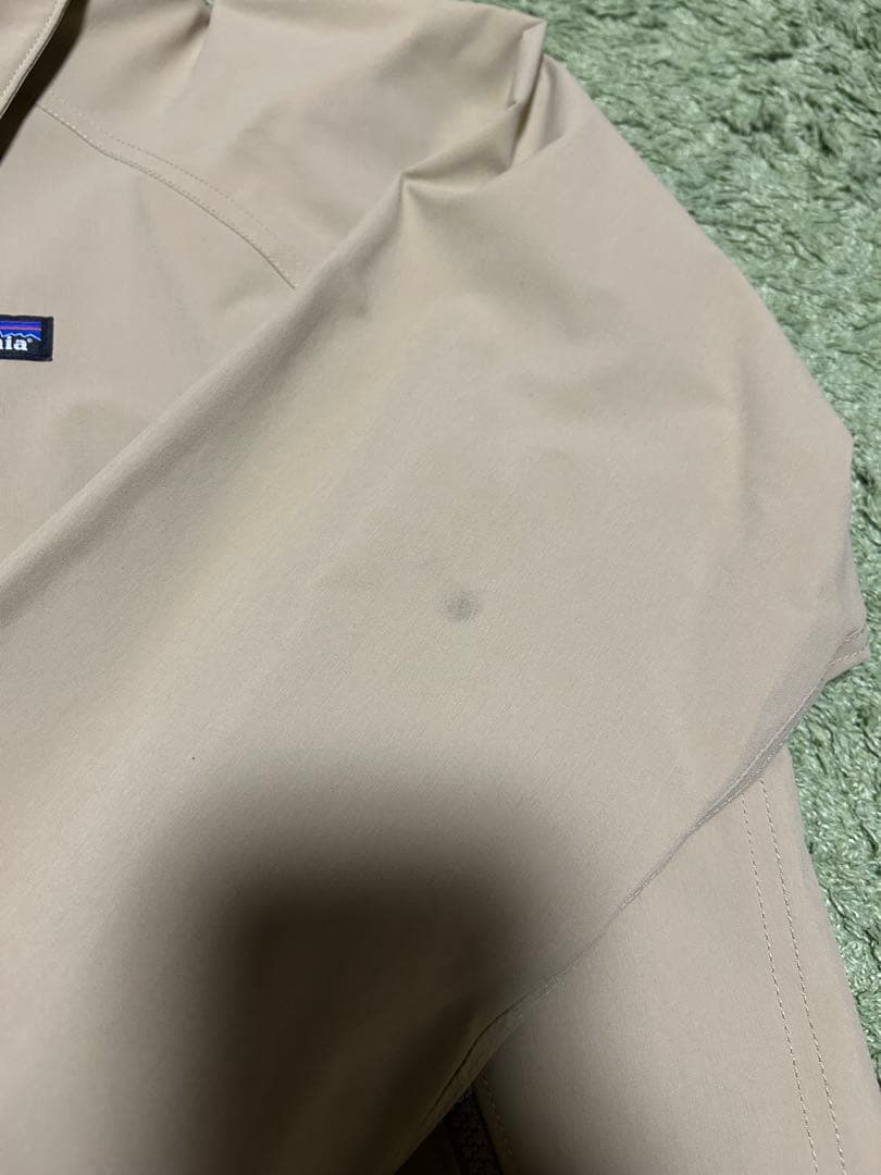 最*す様 patagonia ナイロンジャケット M ベージュ