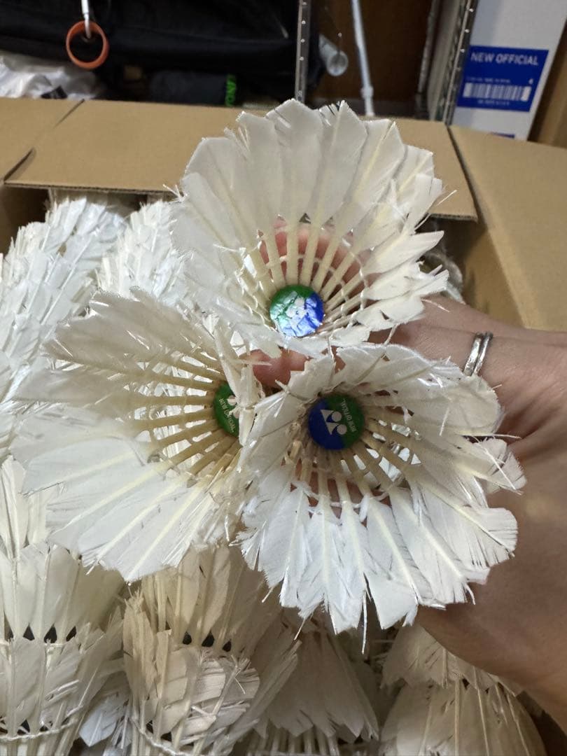 バ*ん様 ニューオフィシャル　ノックシャトル