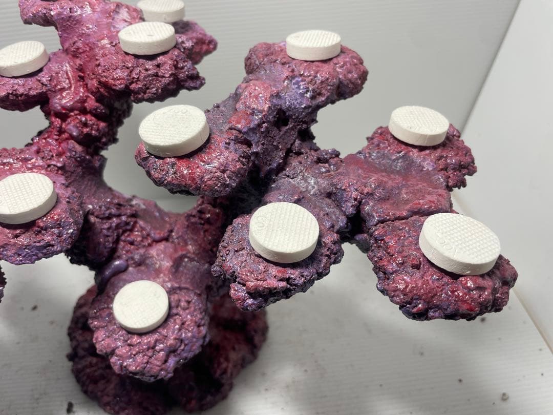 【送料無料】人工ライブロック　PHR31／15穴加工　アク抜き済み安心塗料使用