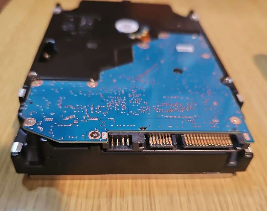 東芝 3.5インチ内蔵HDD 16TB (MN08ACA16T)