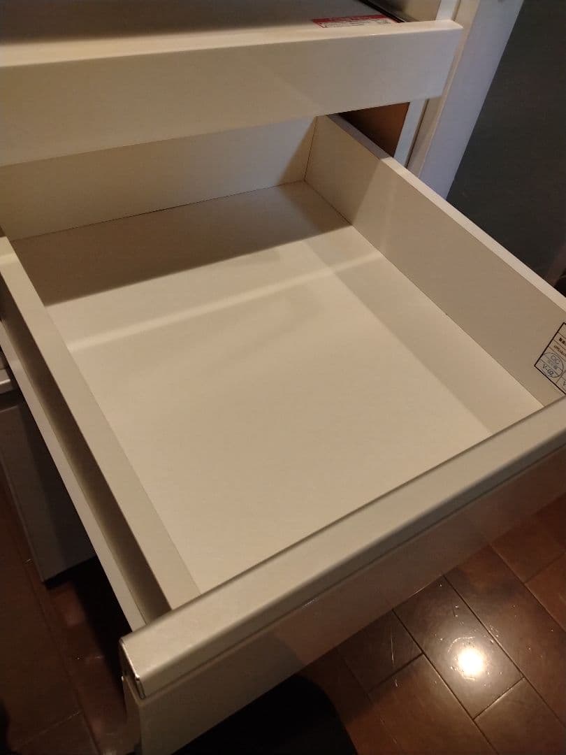 引取歓迎♪ニトリ・キッチンカウンター・食器棚、木製レンジボード　ホワイト　白色