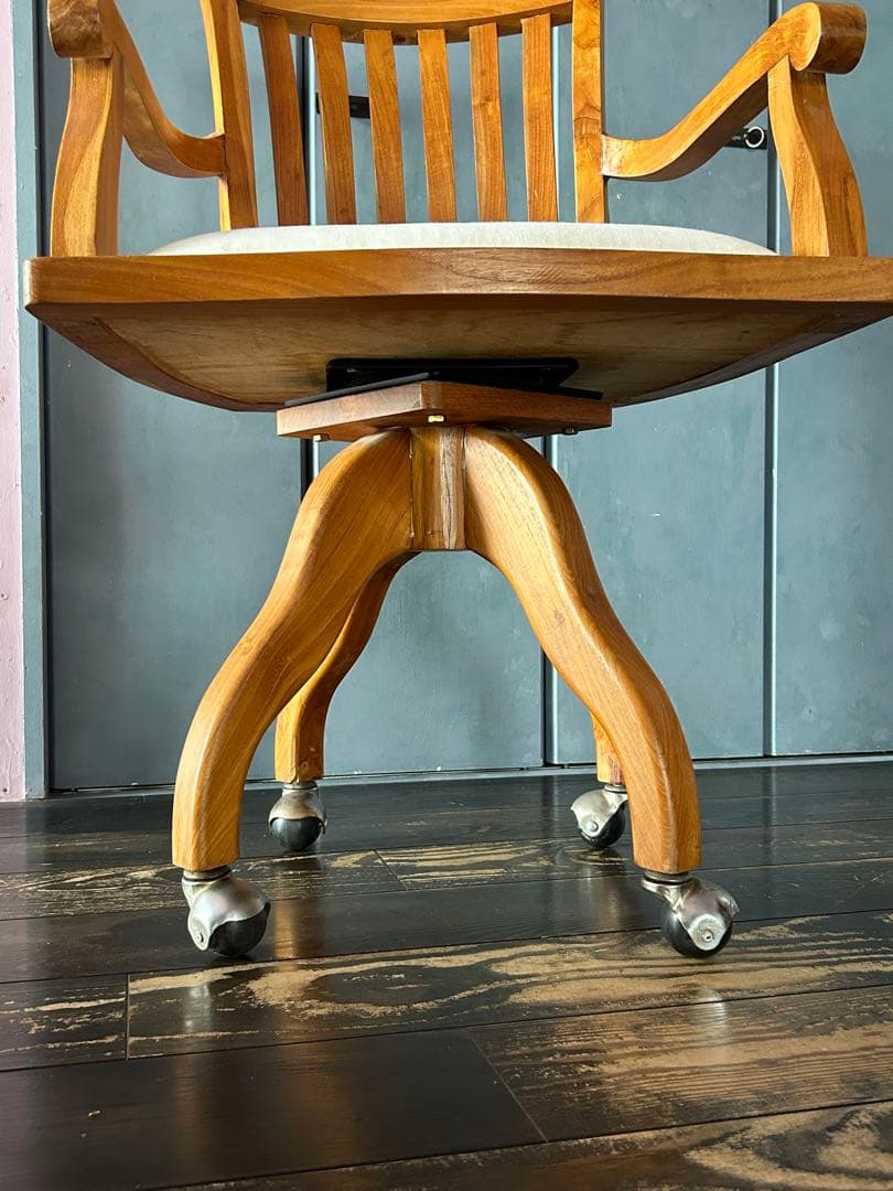 アクメ　ACME FURNITURE デスクチェア　アームチェア　回転椅子