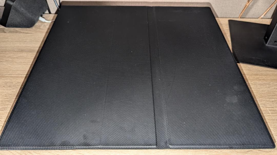 ユニーク 4Kモバイルモニター タッチパネルディスプレイ 15.6インチ