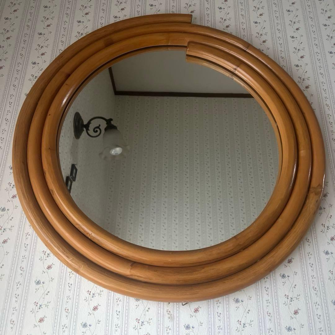 ラタン　籐家具　ウォールミラー 壁掛け鏡丸型　オールドラタン　ヴィンテージ
