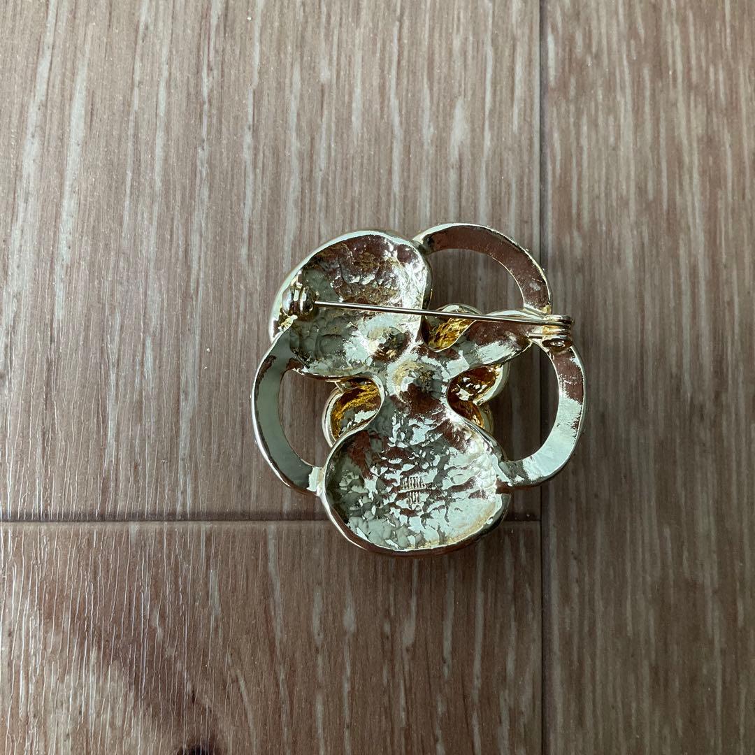ANNA SUI アナスイ　ブローチ　薔薇　バラ　ピンク　ビジュー